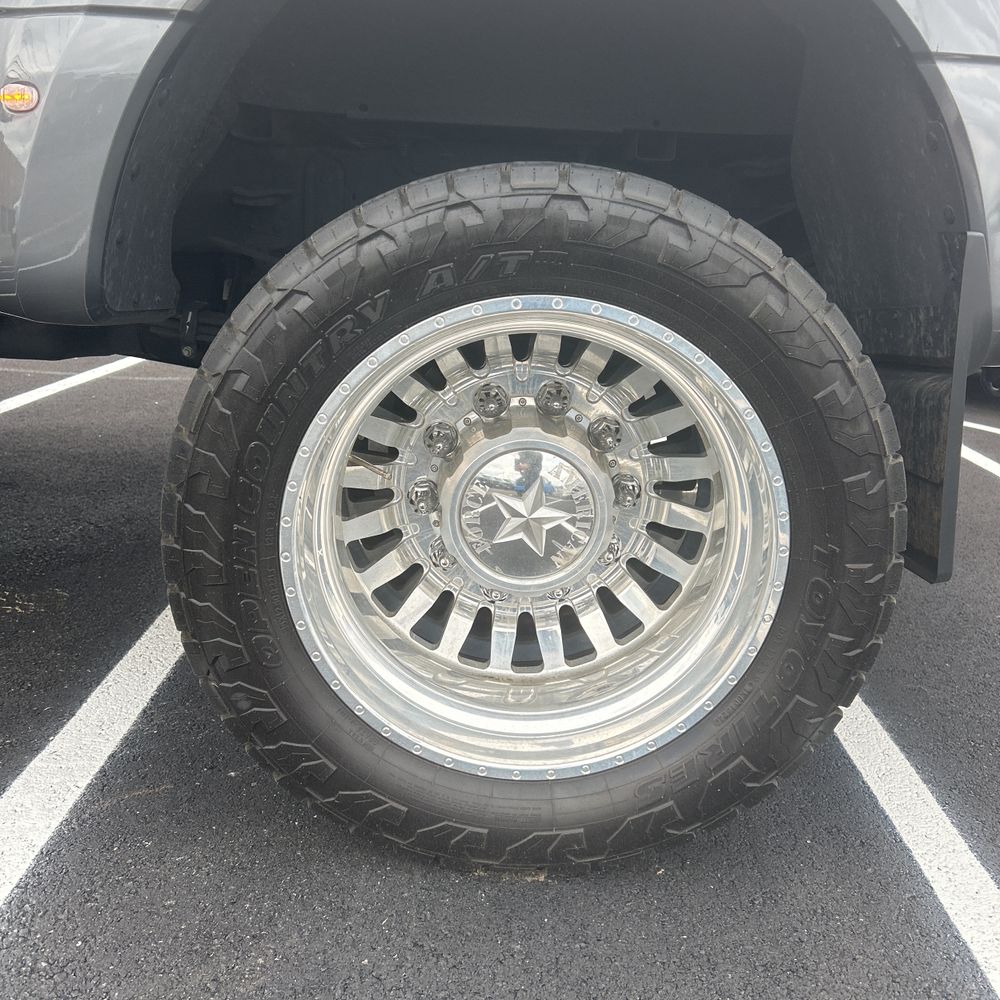 2024 Ford F-450 Super Duty Lariat