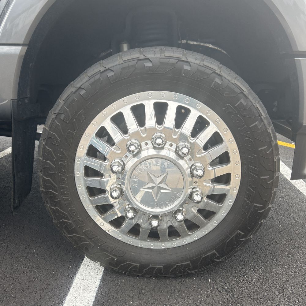 2024 Ford F-450 Super Duty Lariat