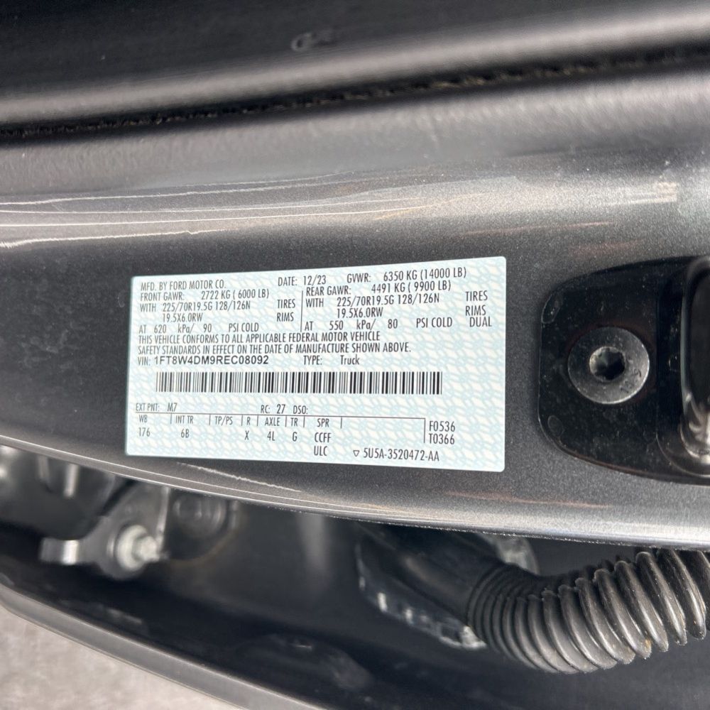 2024 Ford F-450 Super Duty Lariat
