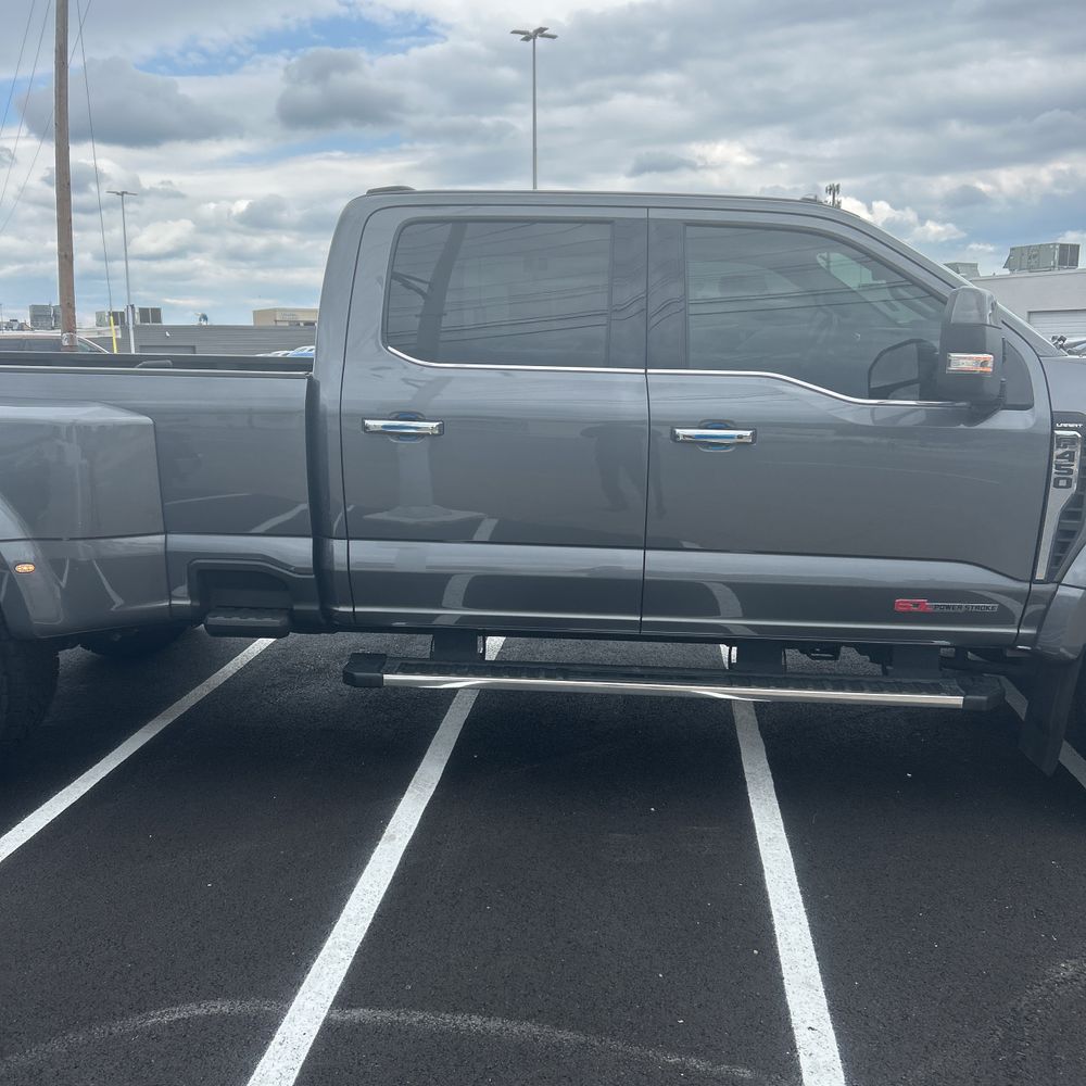 2024 Ford F-450 Super Duty Lariat