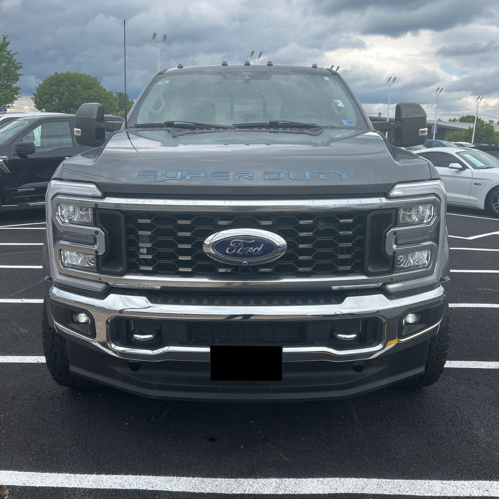 2024 Ford F-450 Super Duty Lariat