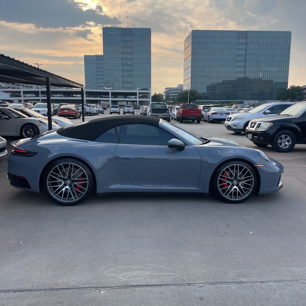 2023 Porsche 911 Carrera 4S