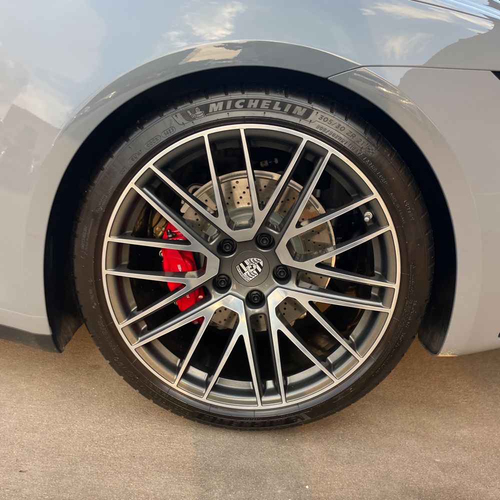 2023 Porsche 911 Carrera 4S