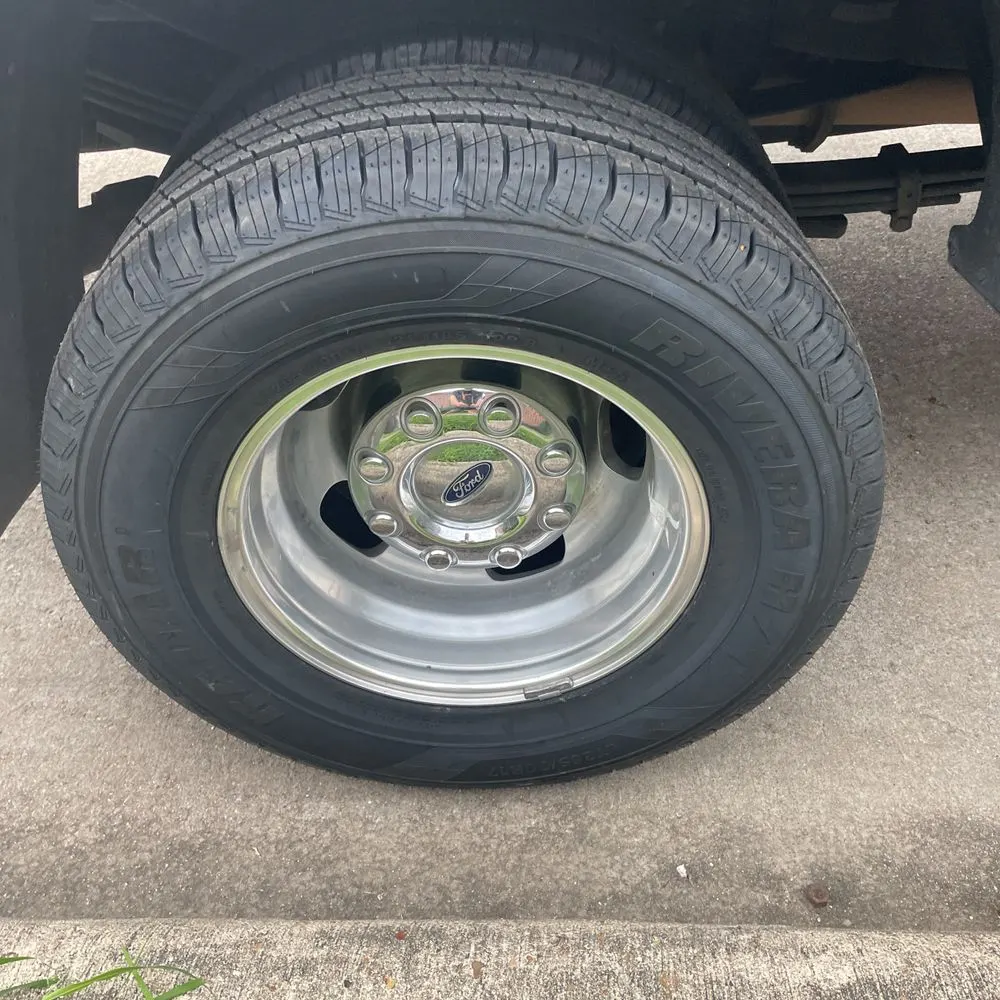 2023 Ford F-350 Super Duty Platinum