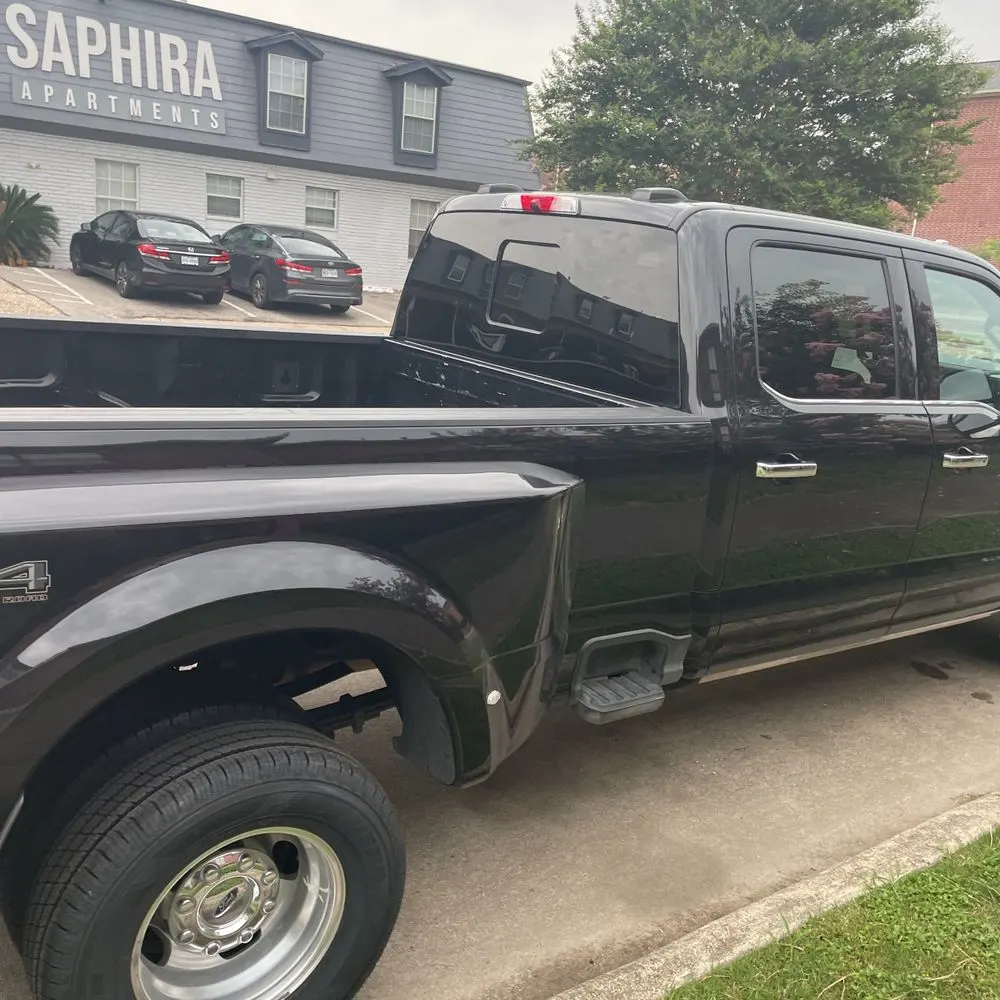 2023 Ford F-350 Super Duty Platinum