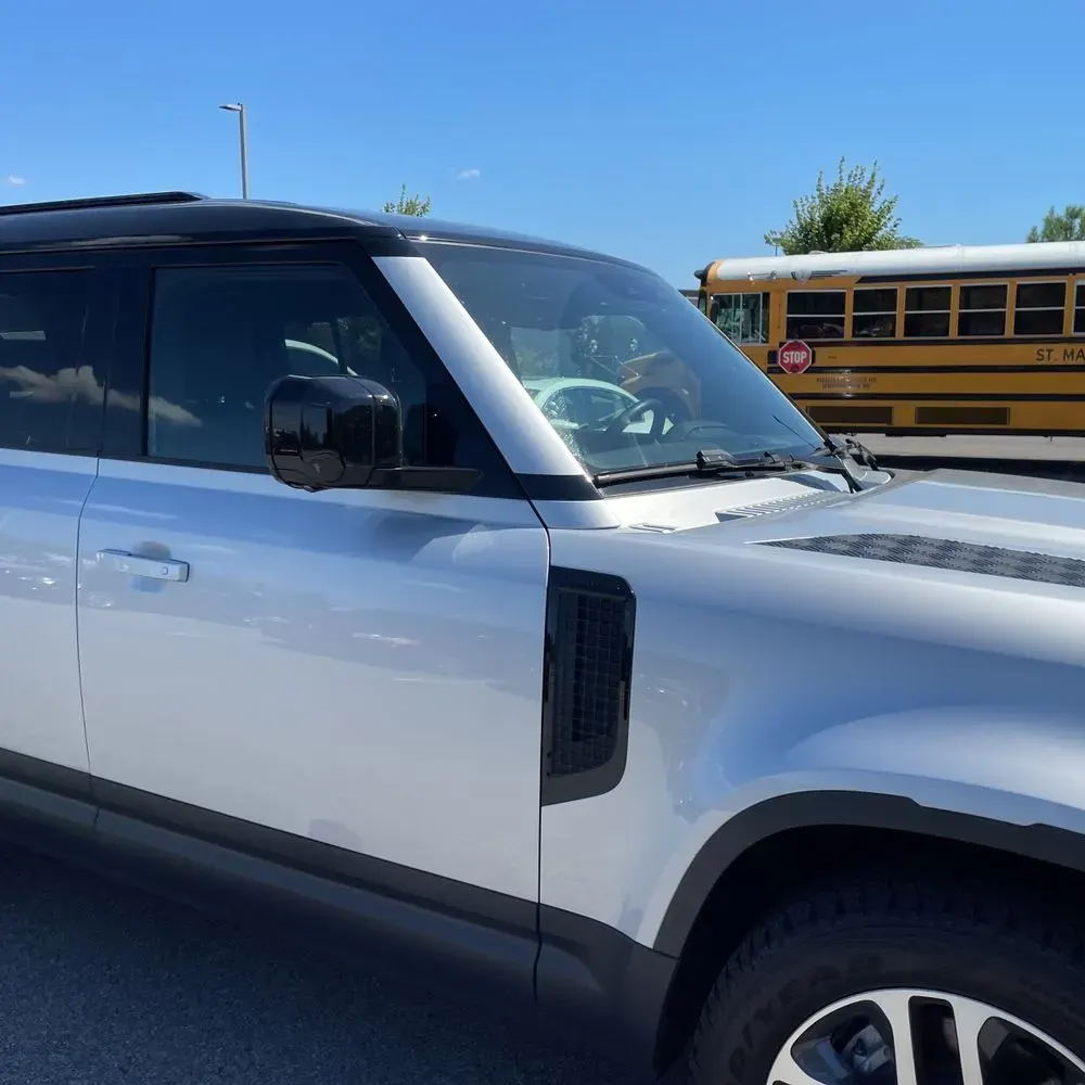 2024 Land Rover Defender 110 P400 S
