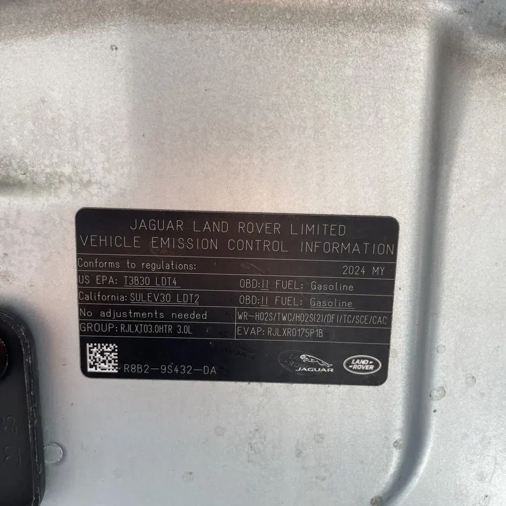 2024 Land Rover Defender 110 P400 S