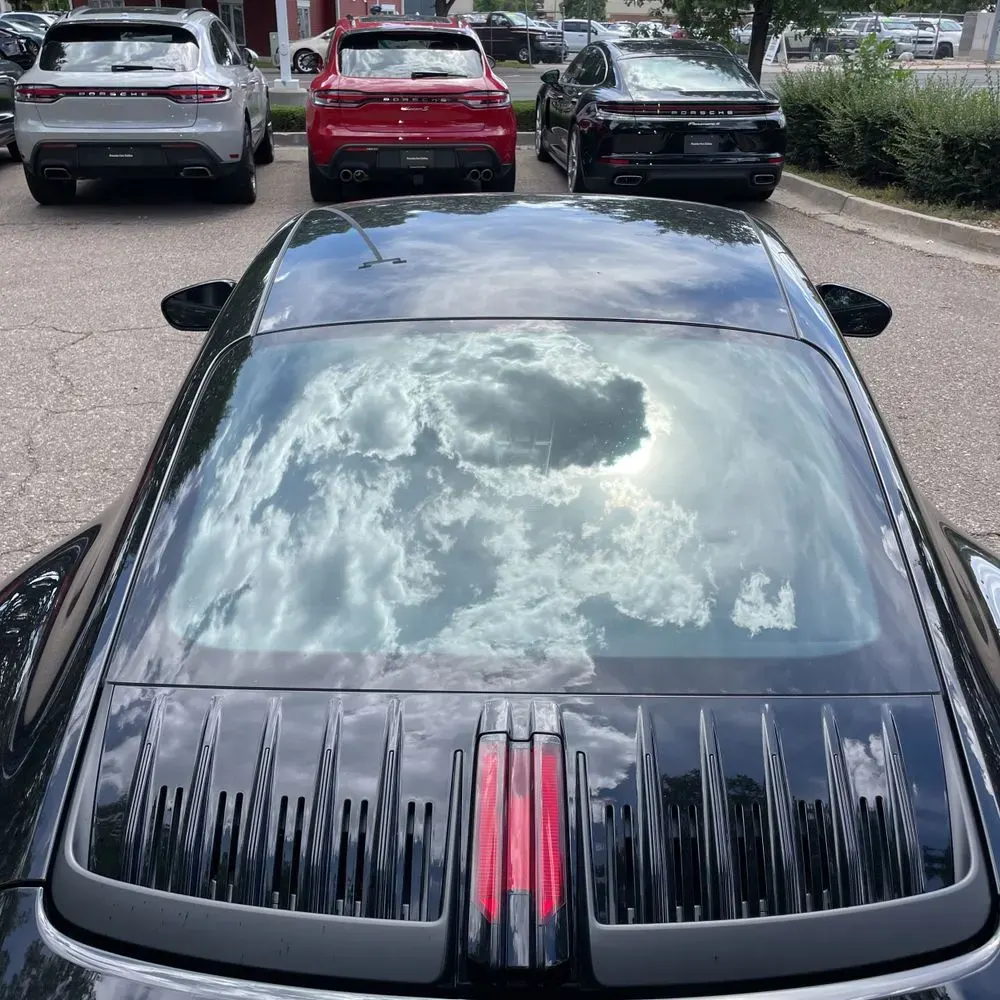 2025 Porsche 911 Carrera