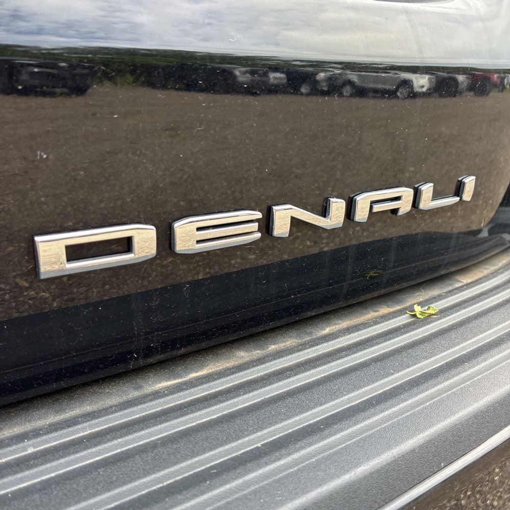 2024 GMC Yukon Denali Ultimate