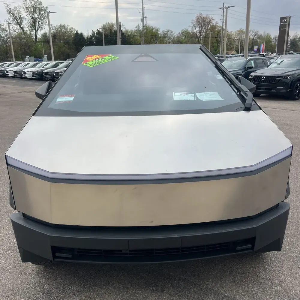 2024 Tesla Cybertruck Base