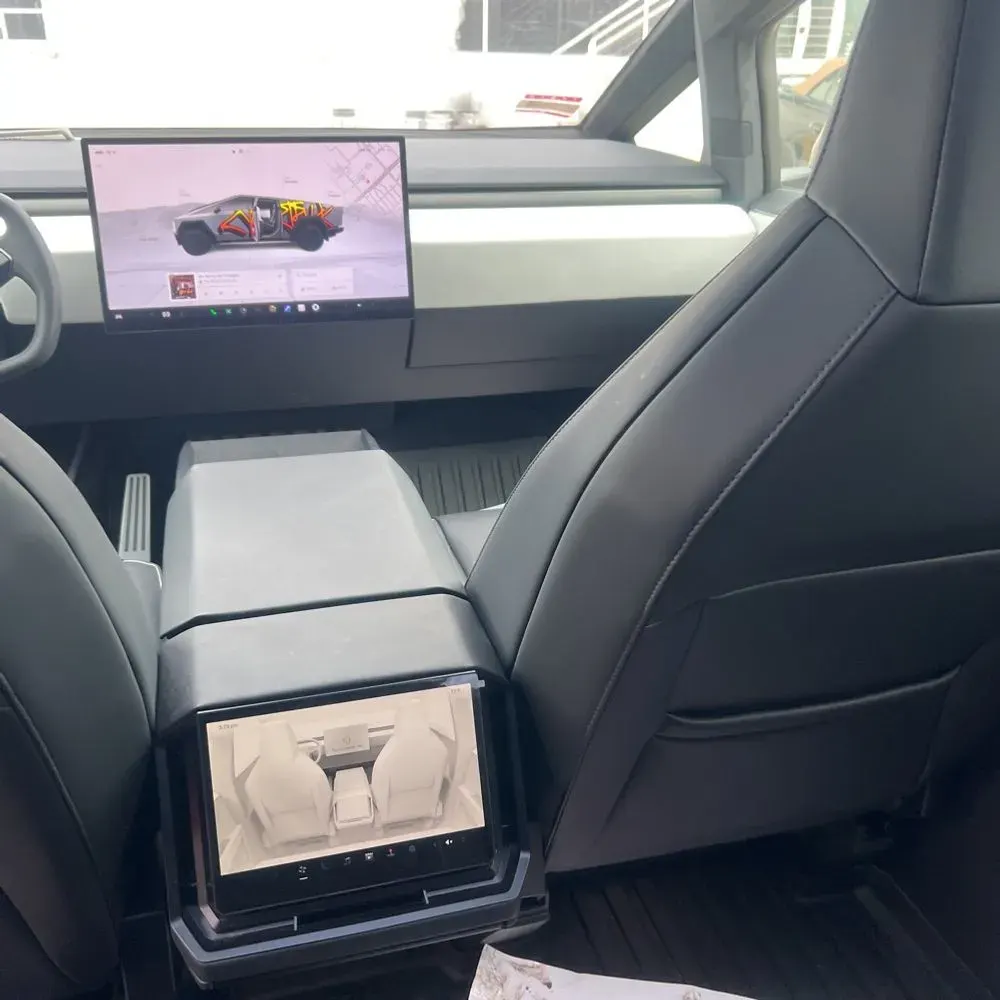 2024 Tesla Cybertruck Base
