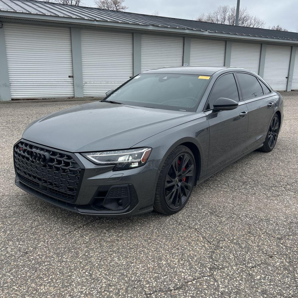 2025 Audi S8 TFSI quattro Tiptronic