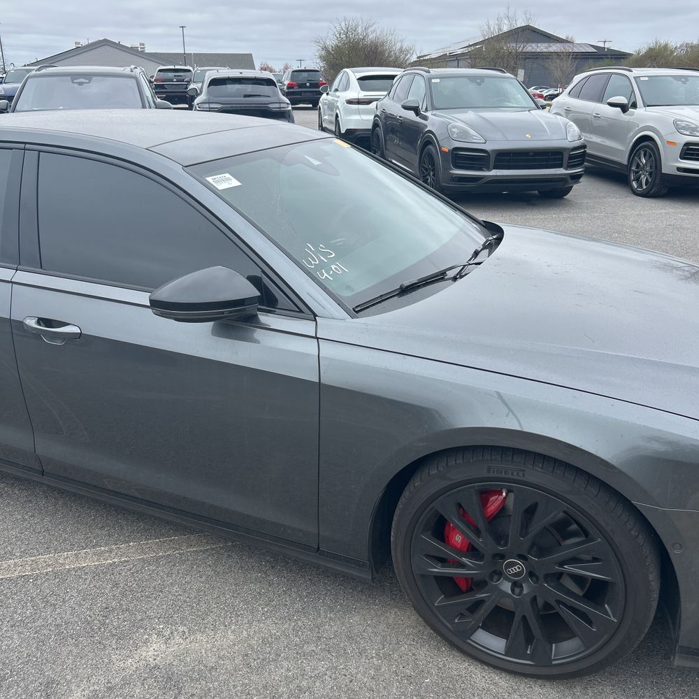 2025 Audi S8 TFSI quattro Tiptronic