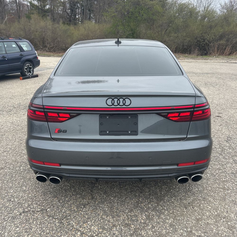 2025 Audi S8 TFSI quattro Tiptronic