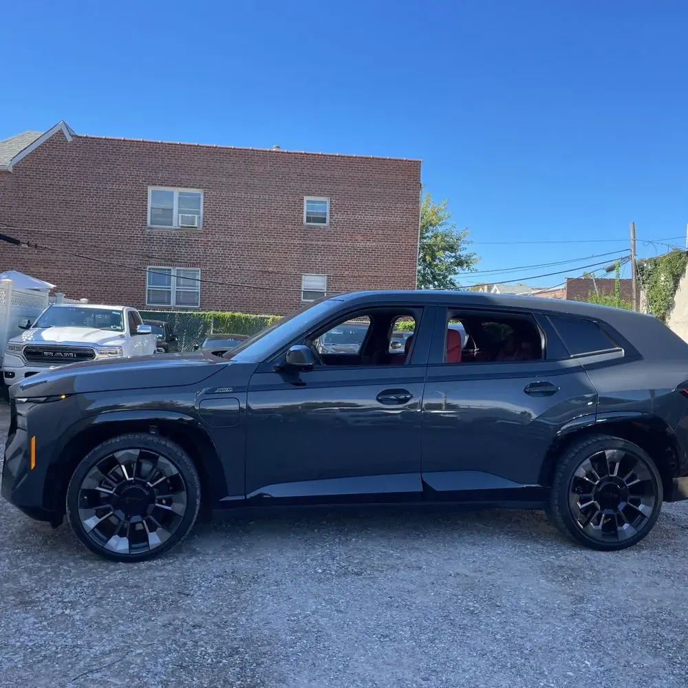 2024 BMW XM PHEV
