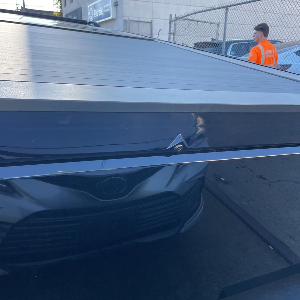 2024 Tesla Cybertruck Base