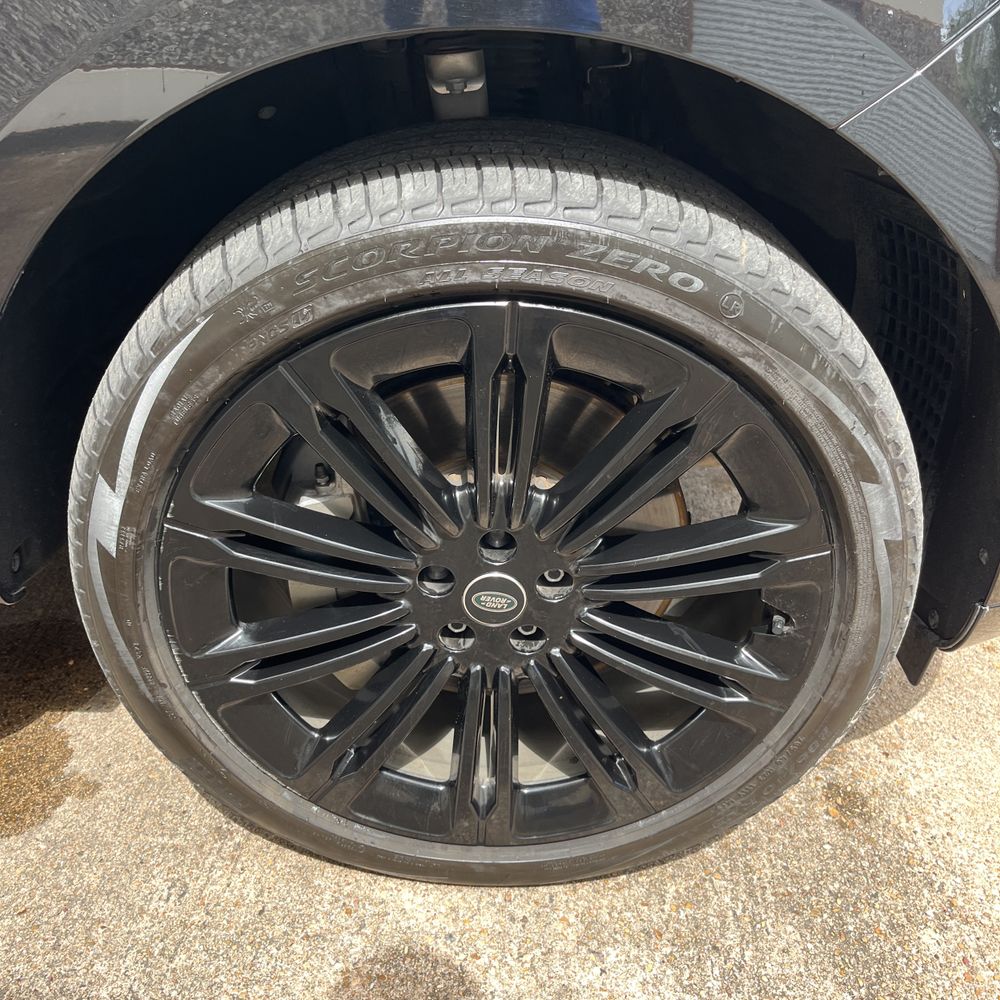 2024 Land Rover Range Rover P530 SE