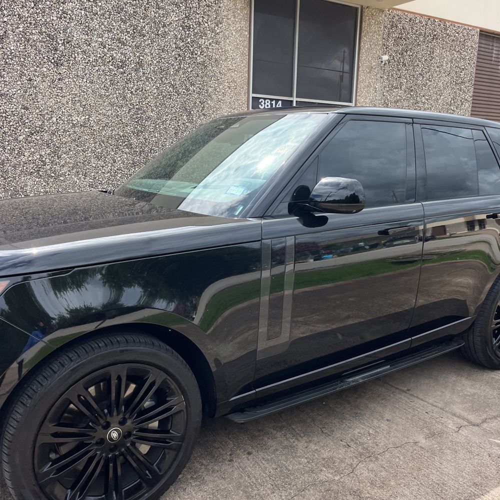 2024 Land Rover Range Rover P530 SE