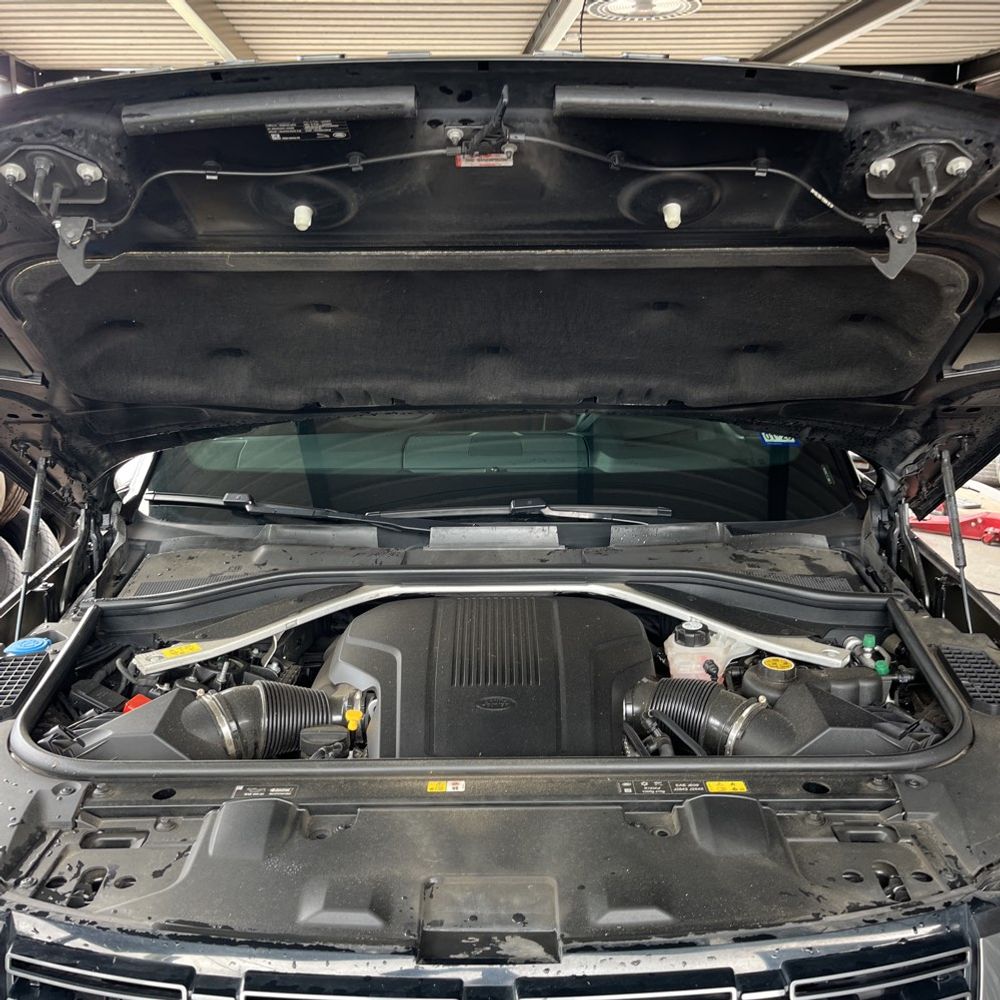 2024 Land Rover Range Rover P530 SE