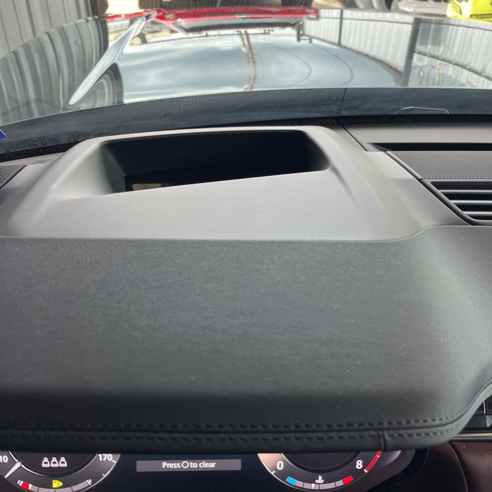 2024 Land Rover Range Rover P530 SE