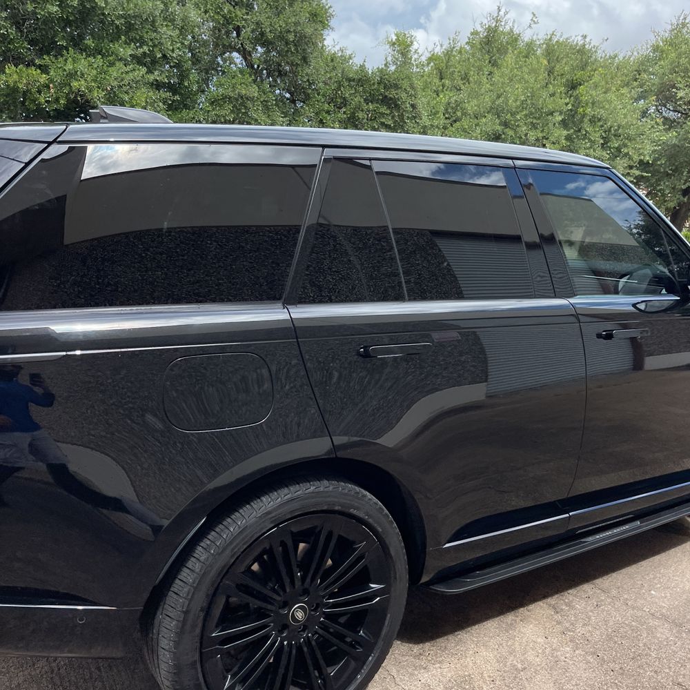 2024 Land Rover Range Rover P530 SE