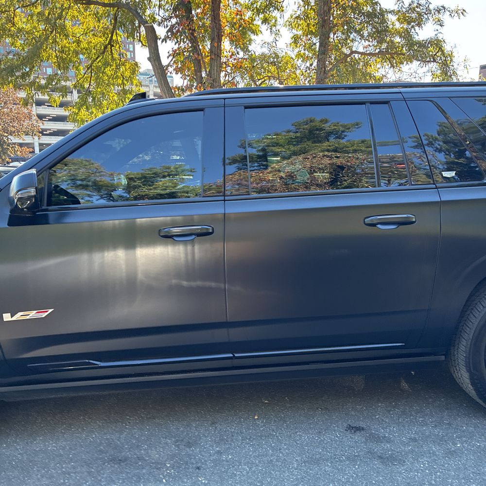 2023 Cadillac Escalade-V ESV Base