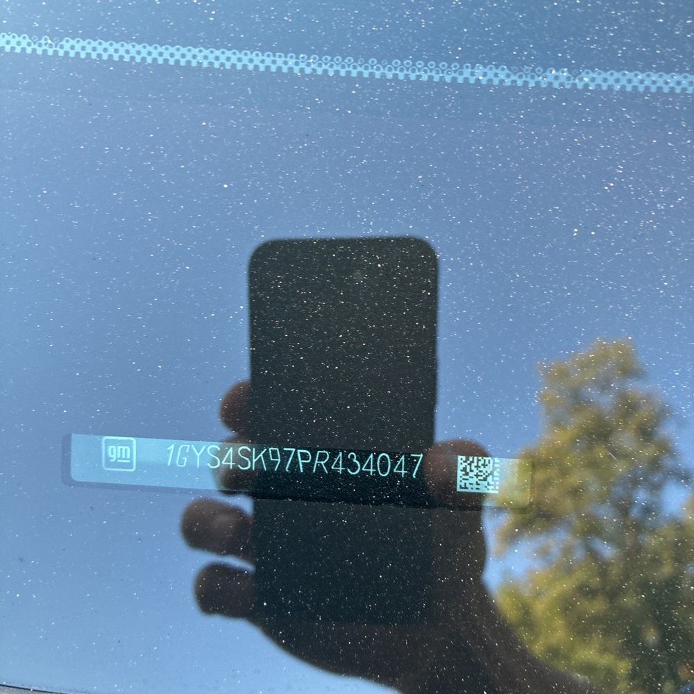 2023 Cadillac Escalade-V ESV Base