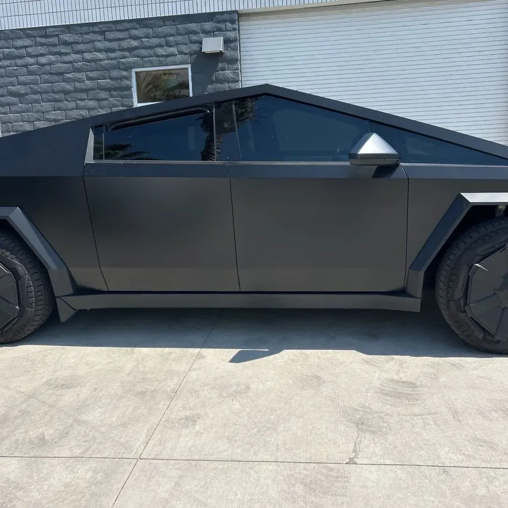 2024 Tesla Cybertruck Base