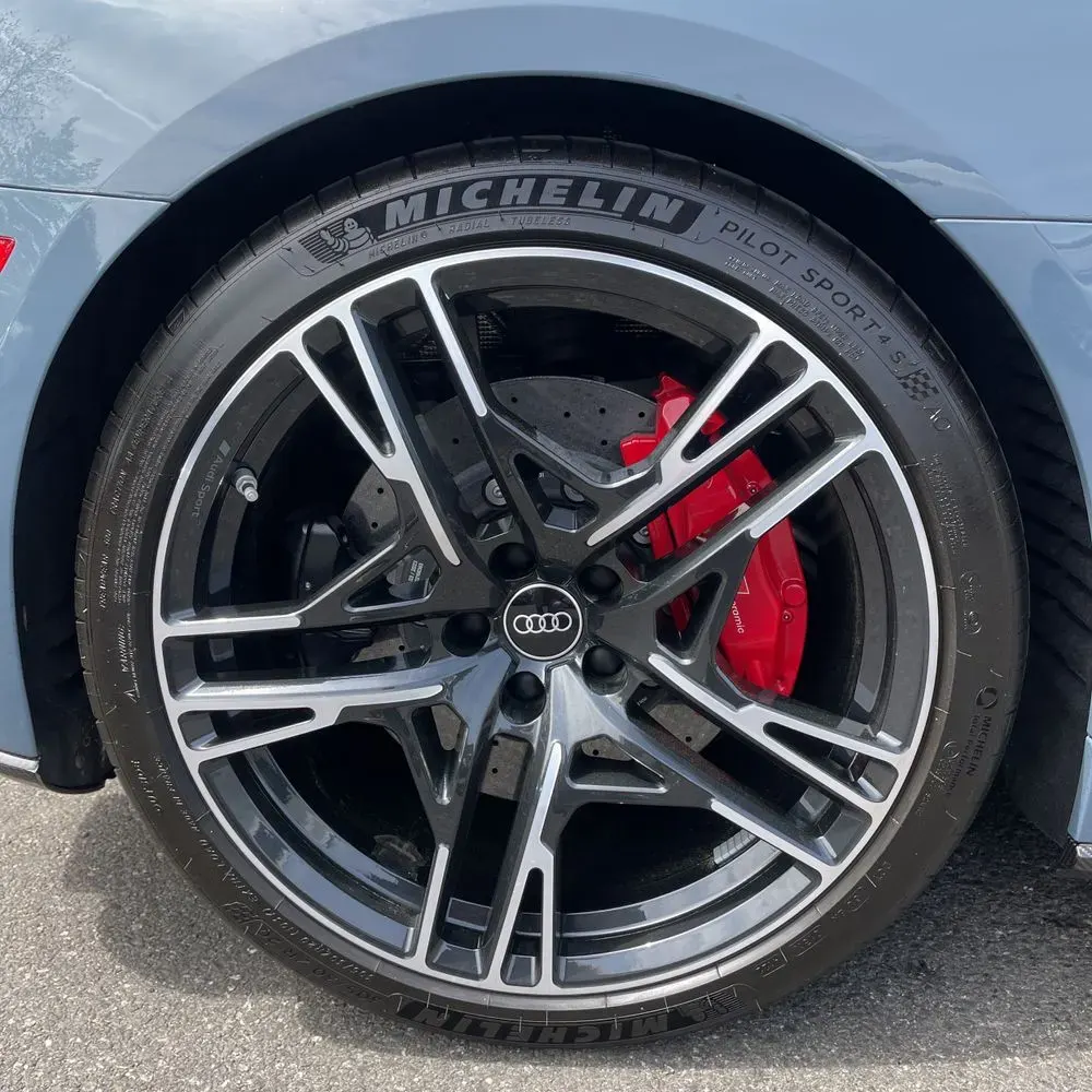2023 Audi R8 V10