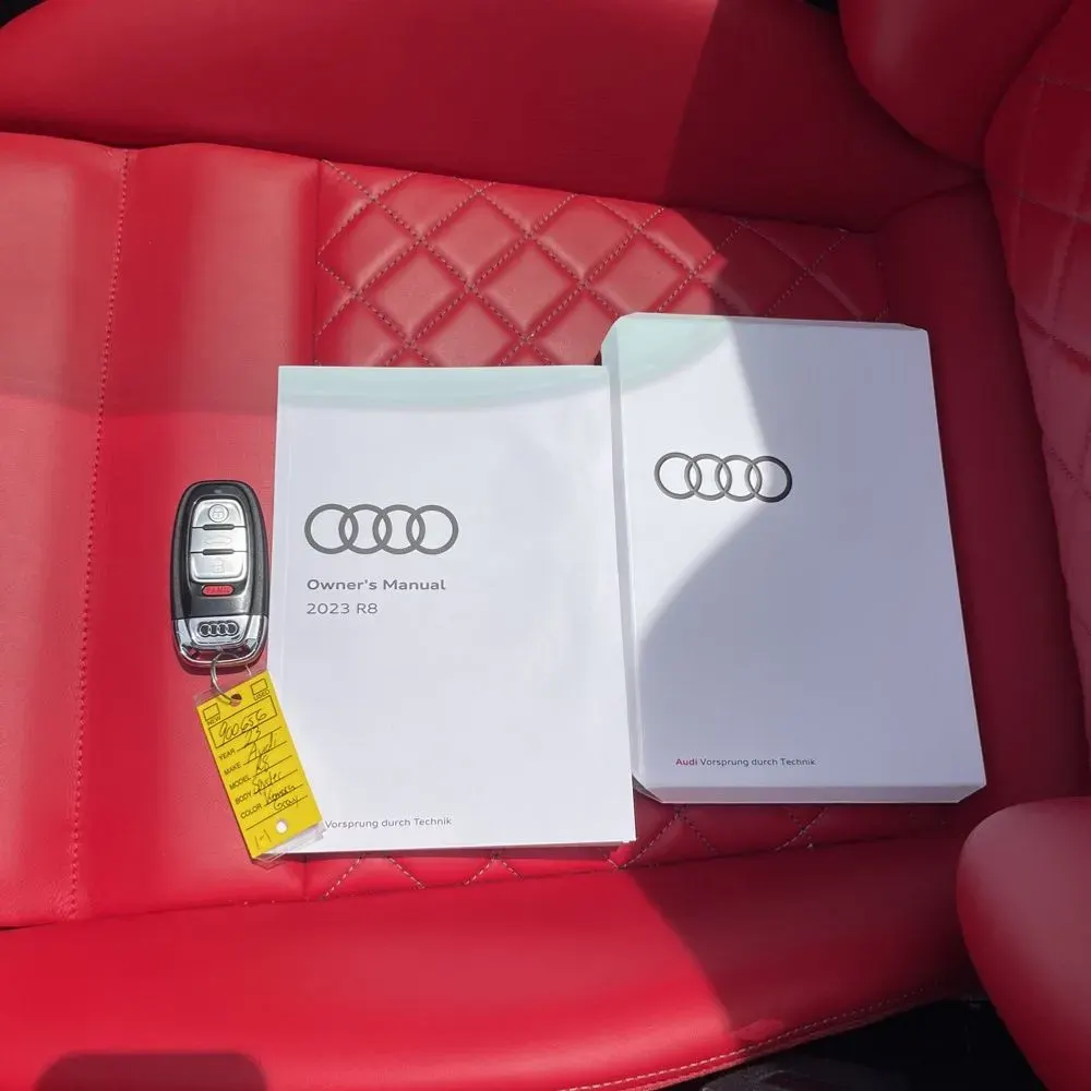 2023 Audi R8 V10