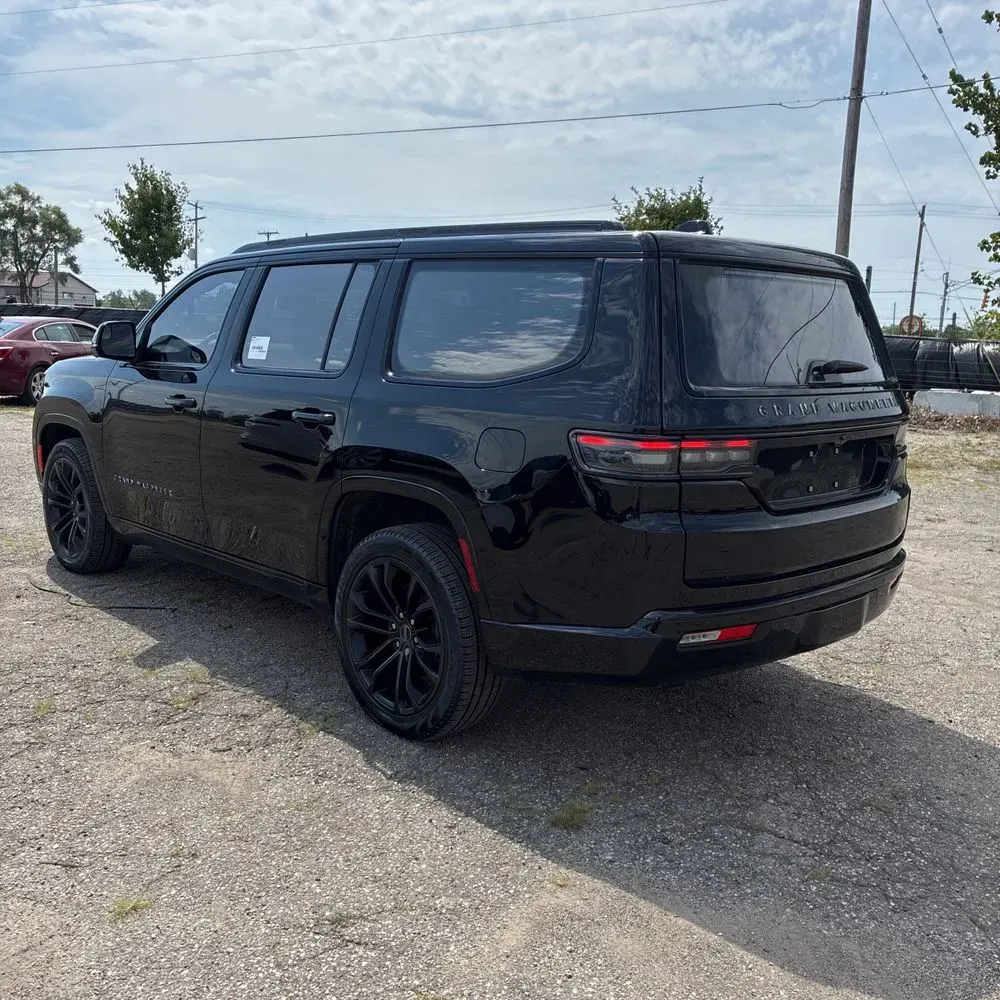 2023 Jeep Grand Wagoneer Series II Obsidian