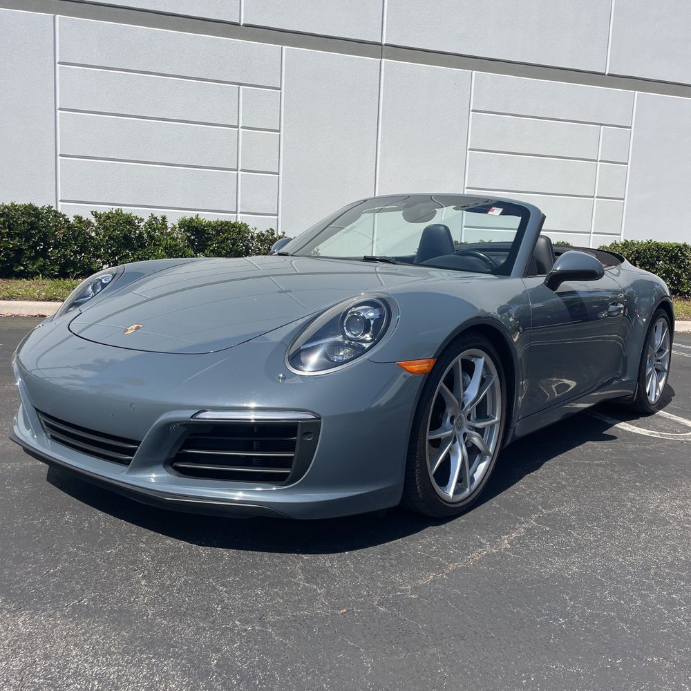 2017 Porsche 911 Carrera