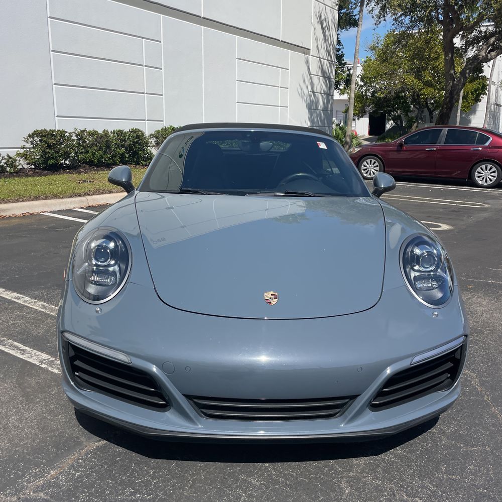 2017 Porsche 911 Carrera