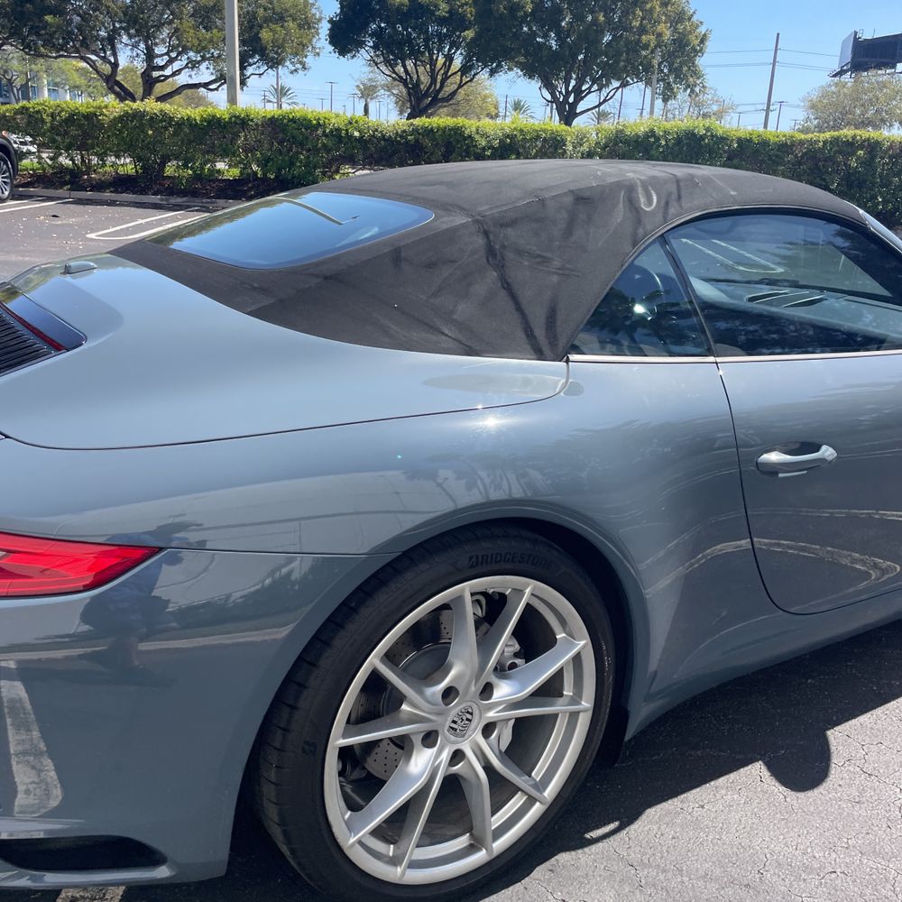 2017 Porsche 911 Carrera