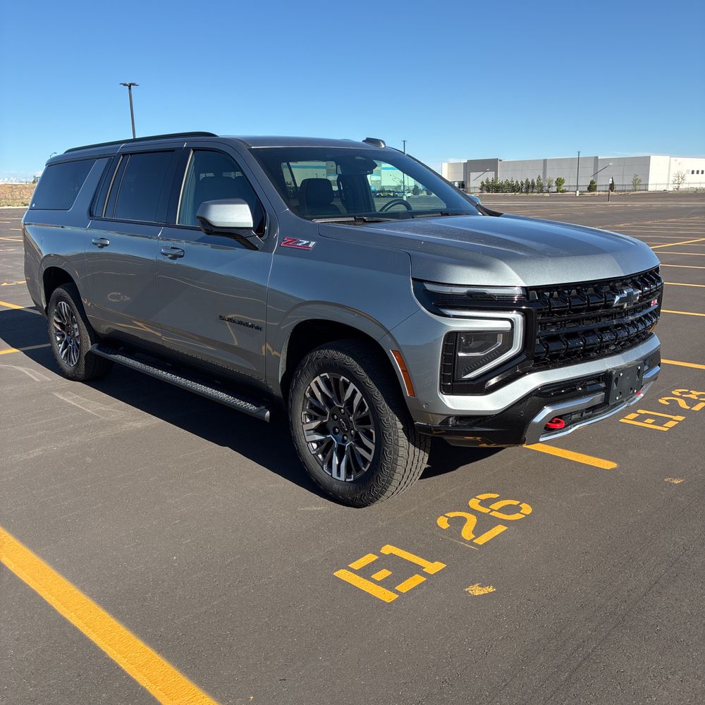 2025 Chevrolet Suburban Z71