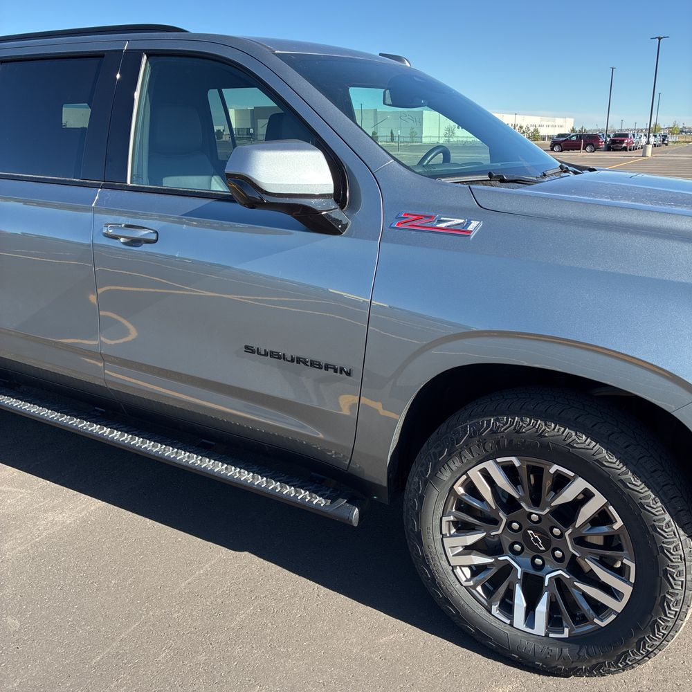 2025 Chevrolet Suburban Z71