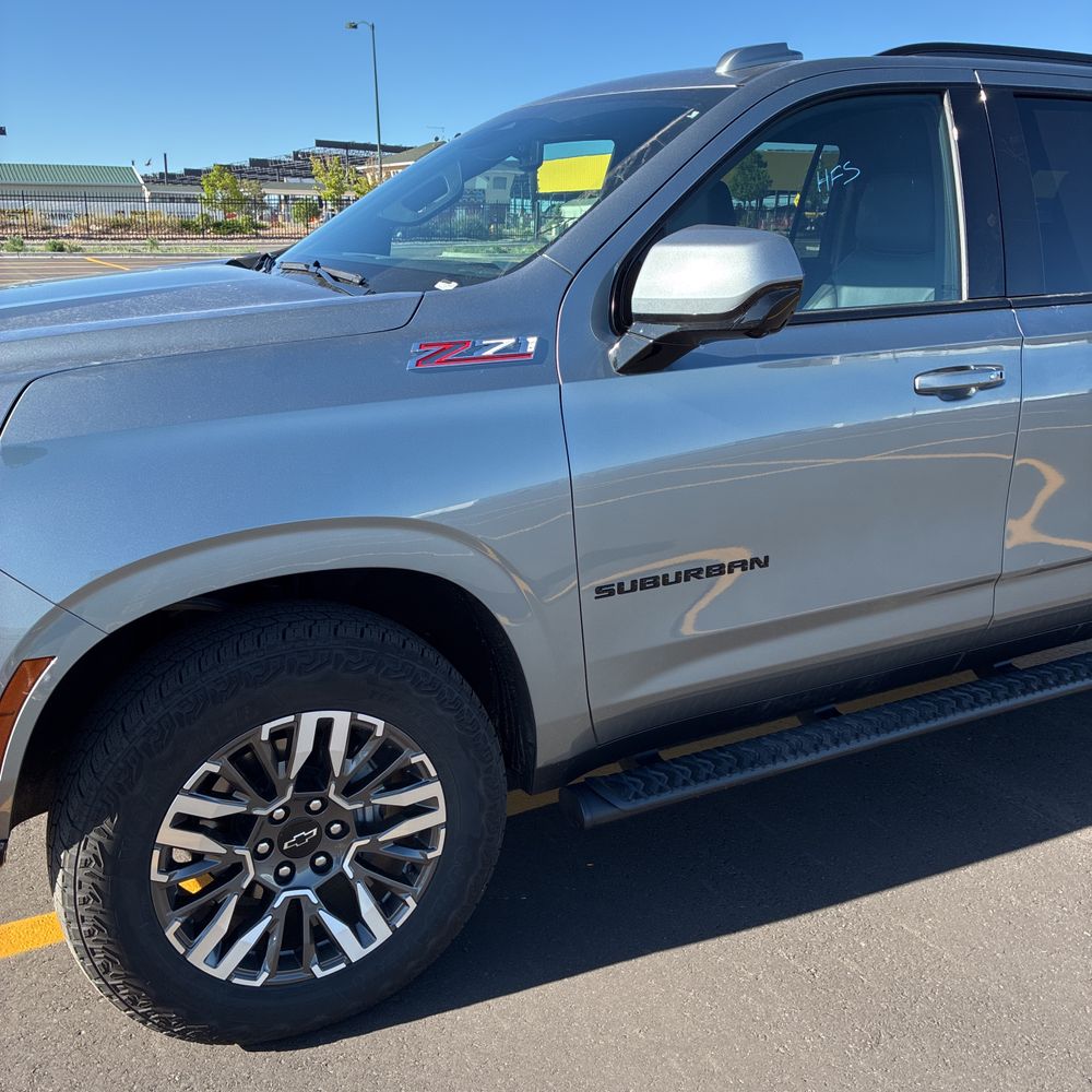 2025 Chevrolet Suburban Z71