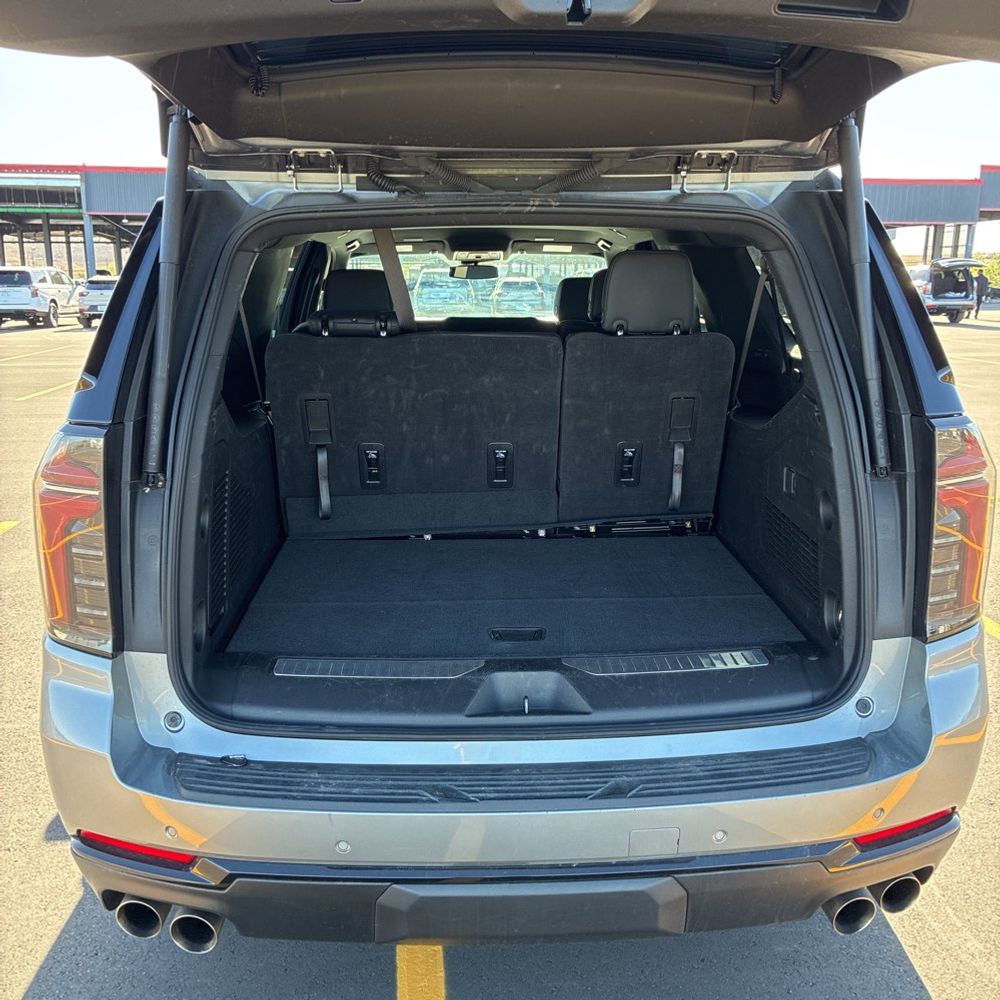 2025 Chevrolet Suburban Z71