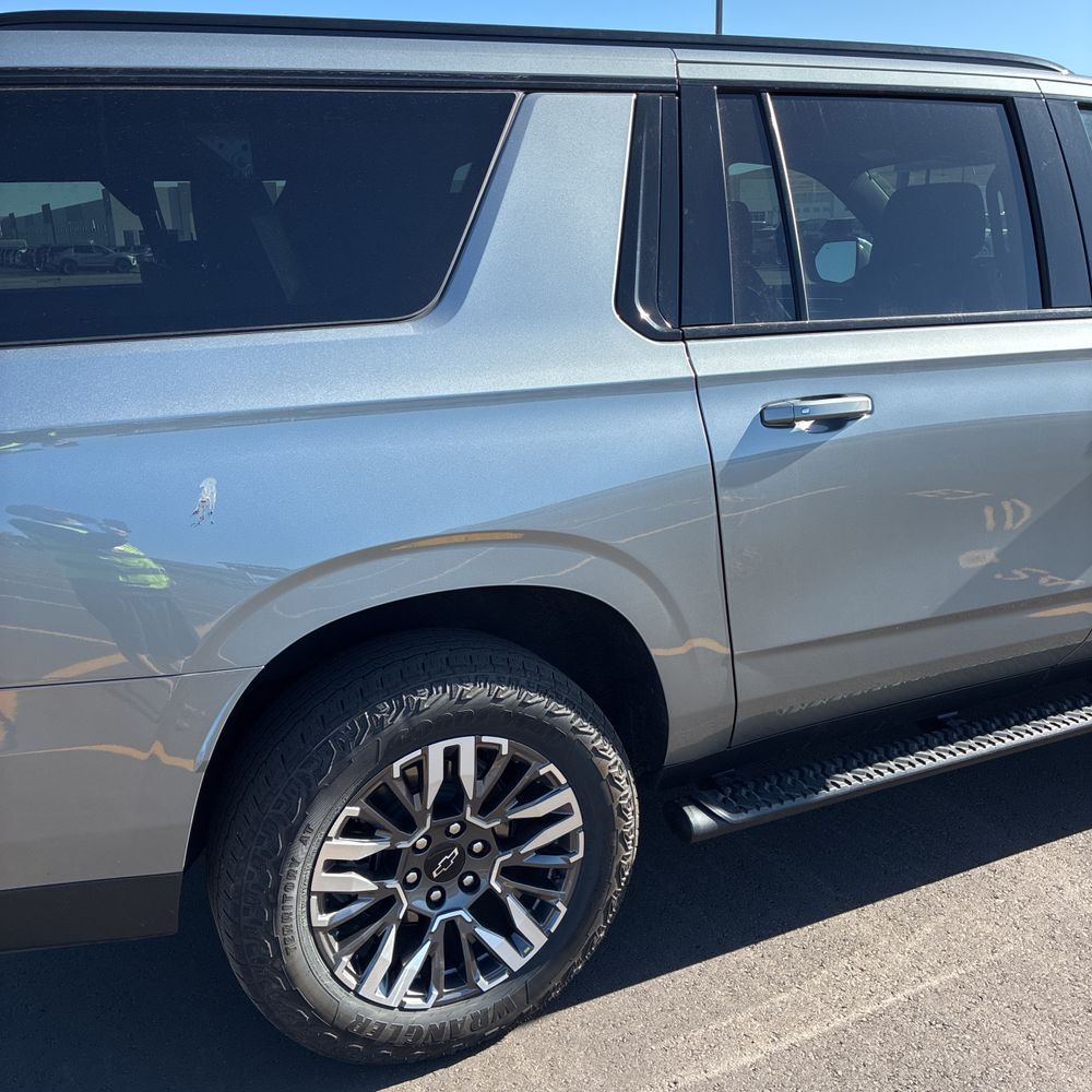 2025 Chevrolet Suburban Z71