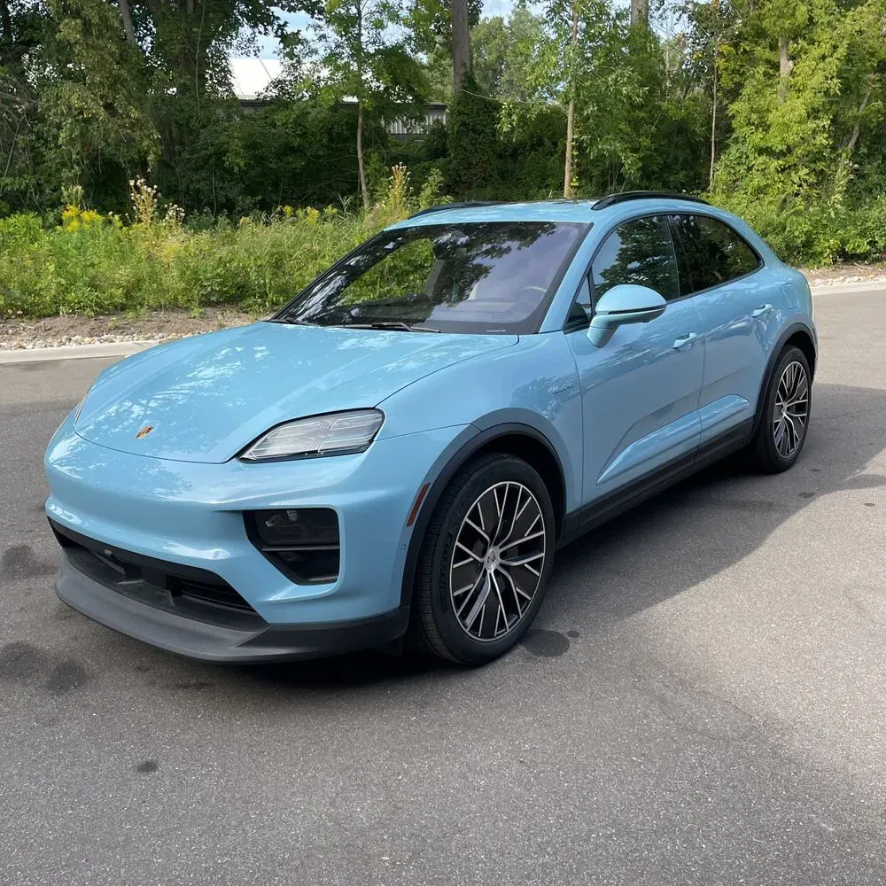 2024 Porsche Macan EV 4