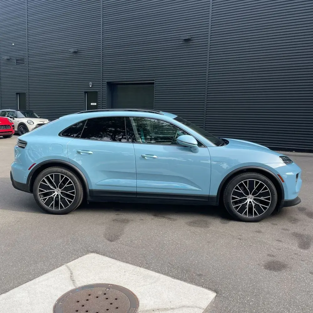 2024 Porsche Macan EV 4