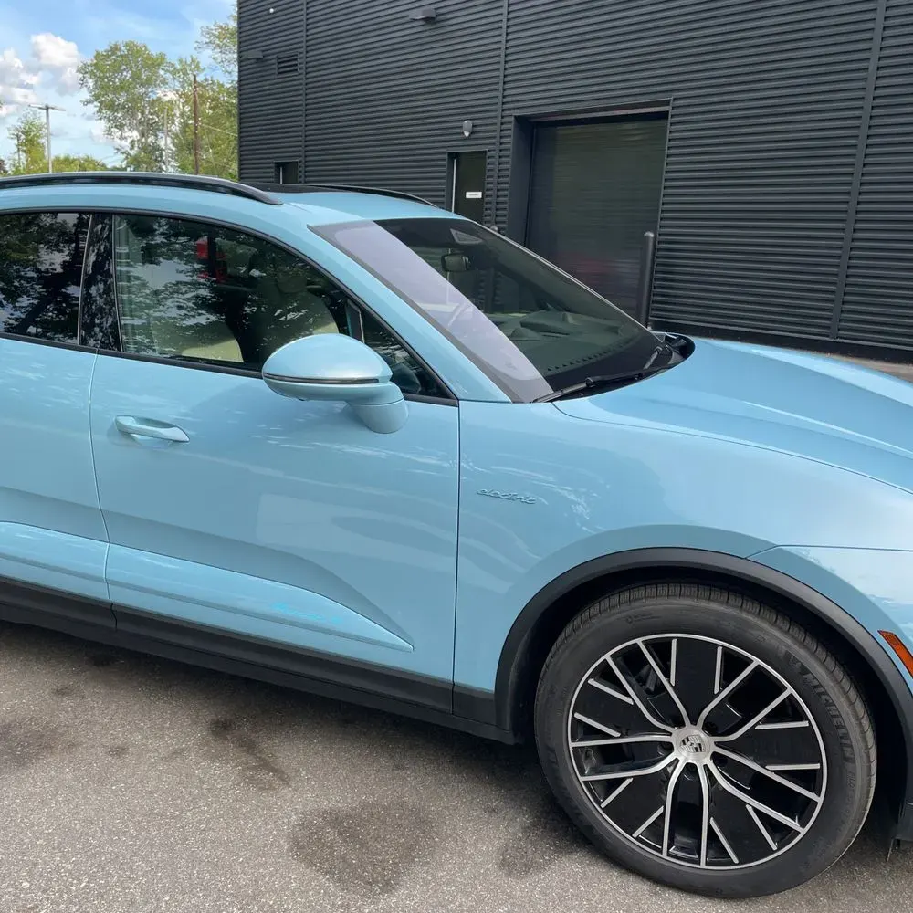 2024 Porsche Macan EV 4