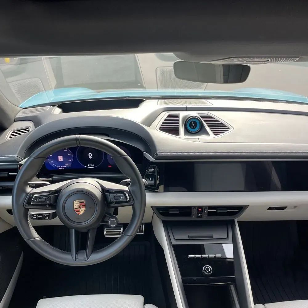 2024 Porsche Macan EV 4