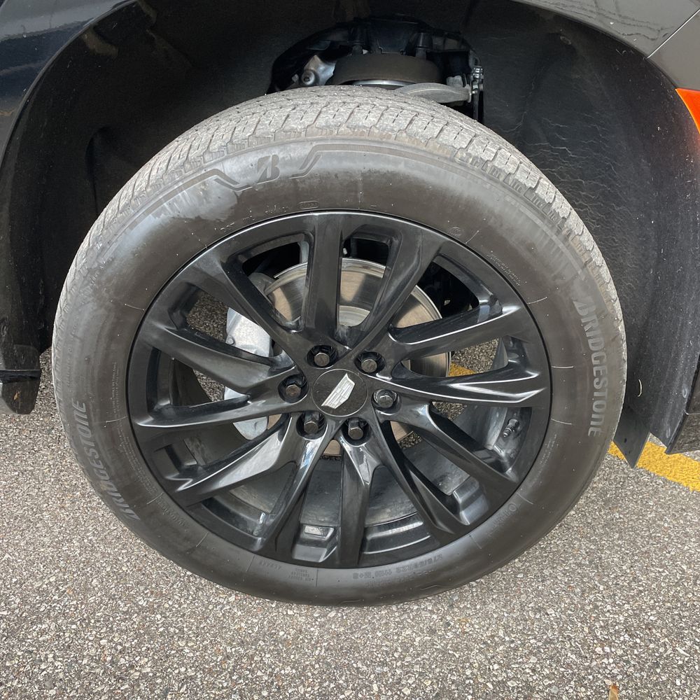 2024 Cadillac Escalade Sport