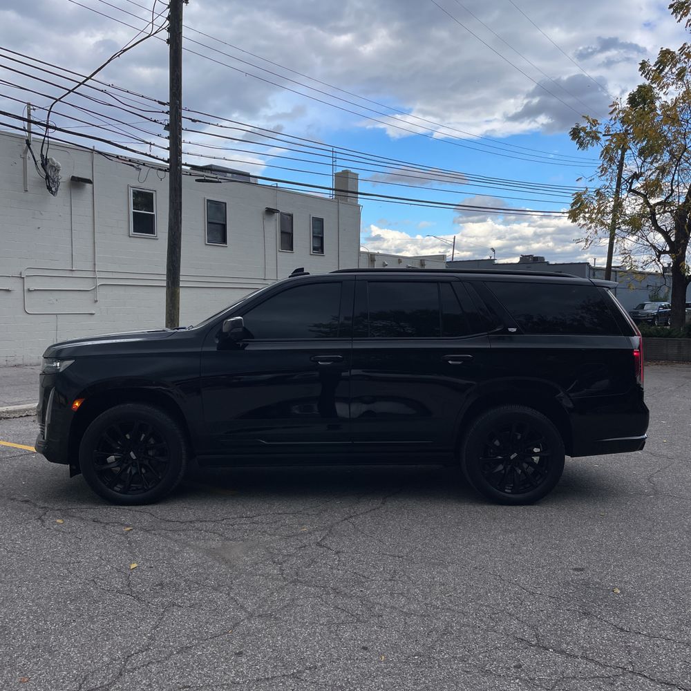 2024 Cadillac Escalade Sport