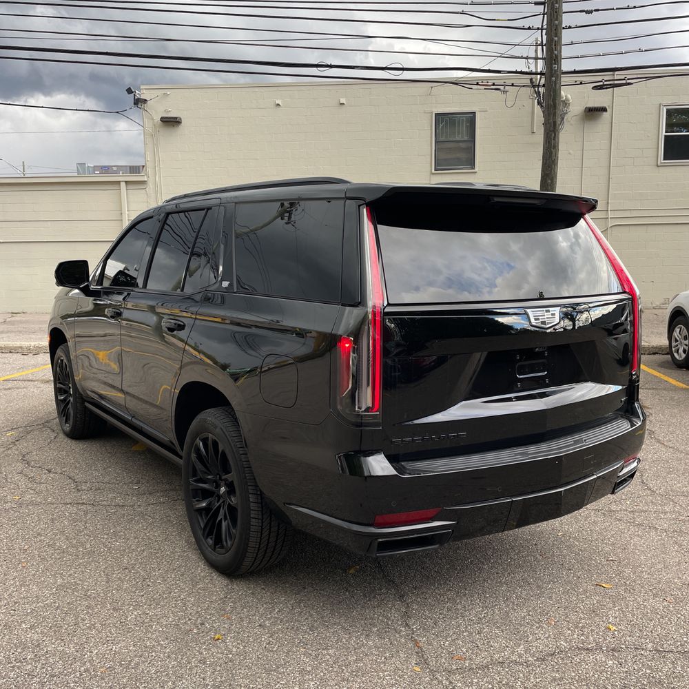 2024 Cadillac Escalade Sport
