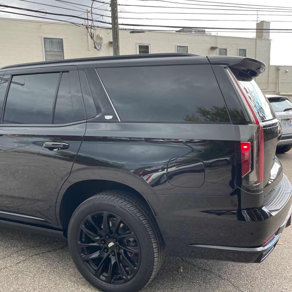 2024 Cadillac Escalade Sport