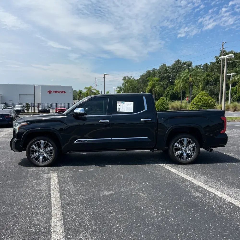 2024 Toyota Tundra Capstone HV
