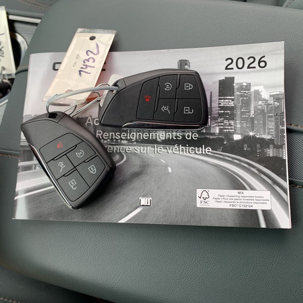 2026 GMC Acadia AT4