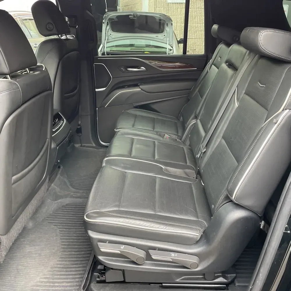 2022 Cadillac Escalade ESV Premium Luxury